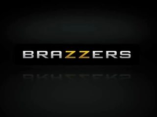 Brazzers - vies masseur - kantoor wrijven neer scène starring breanne benson mick blauw