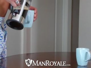 Manroyale سميك قضيب مع ل كوب من قهوة