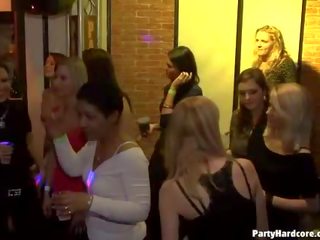 Group bayan movie banteng patty at night klub
